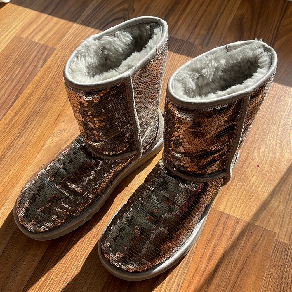 Sequenced Uggs - image 5